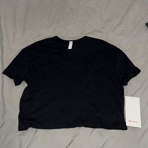 Lululemon Cropped Short Sleeve